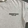 Graphic T-shirt — photo 26