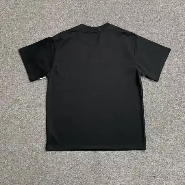 Graphic top · 188723741
