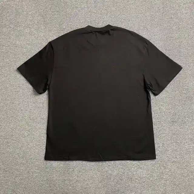 Graphic top · 198399574