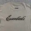 Graphic T-shirt — photo 1