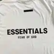 Graphic T-shirt — photo 2