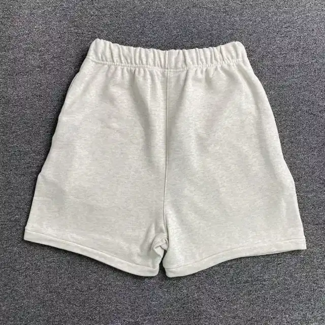 Logo shorts · 195205184