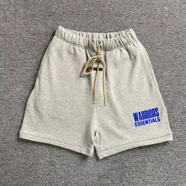 Logo shorts · 196535688