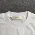 Graphic T-shirt — photo 45