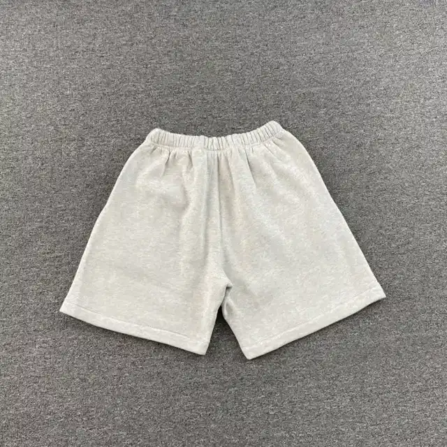 Logo shorts · 194822191