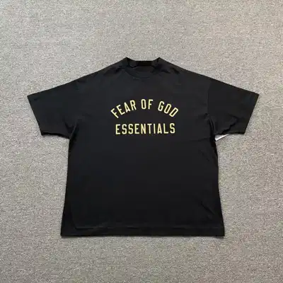 Graphic top
