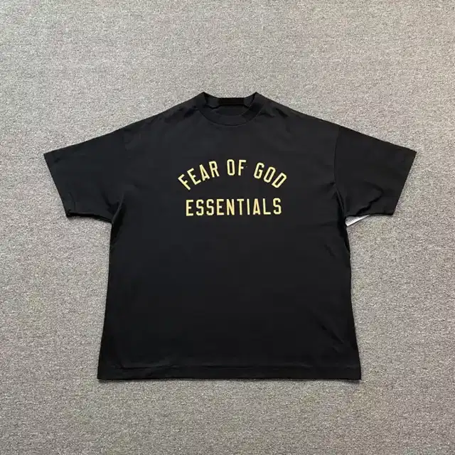 Graphic top · 179451100