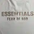 Graphic T-shirt — photo 19