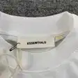 Graphic T-shirt — photo 3