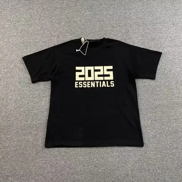 Graphic top · 195208713