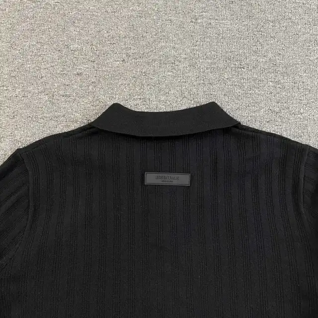 Light knit polo from the ESSENTIALS edit