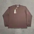 Graphic top — photo 4