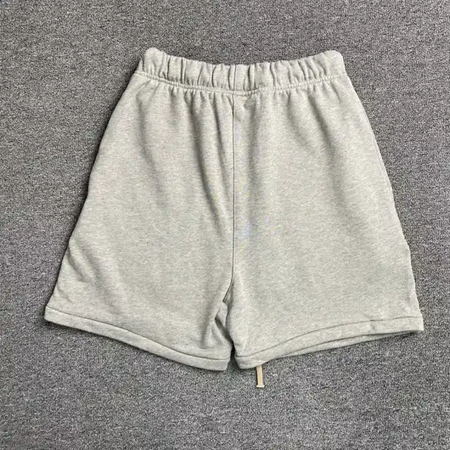 Logo shorts · 197571373