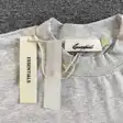Graphic T-shirt — photo 10