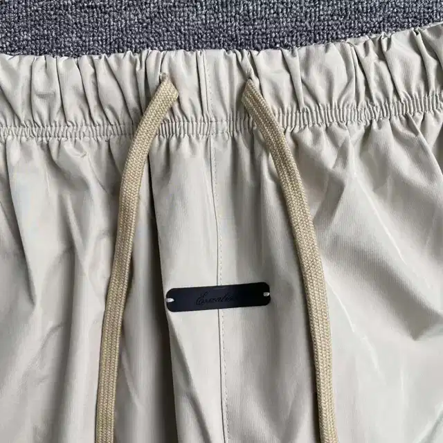 Drawstring pants · 247741885