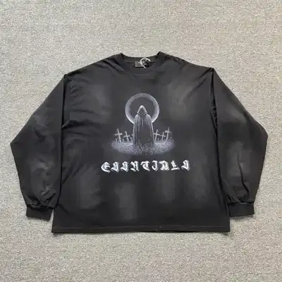 Graphic top