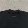 Graphic T-shirt — photo 6