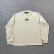 Graphic top — photo 3