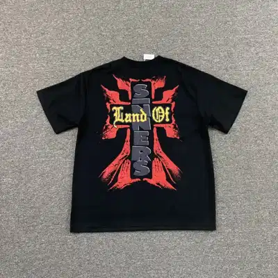 Graphic top