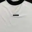 Graphic T-shirt — photo 2
