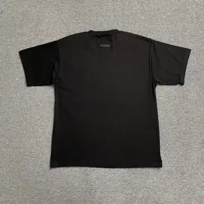 Graphic top