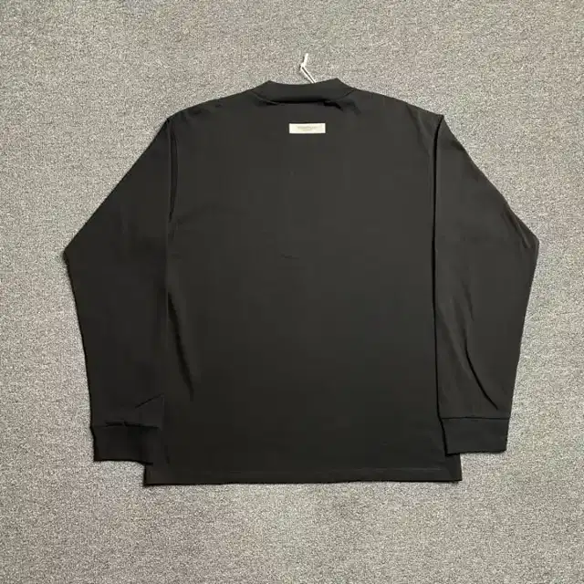 Graphic top · 167594710
