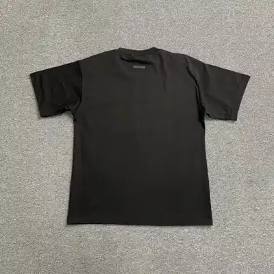 Graphic top