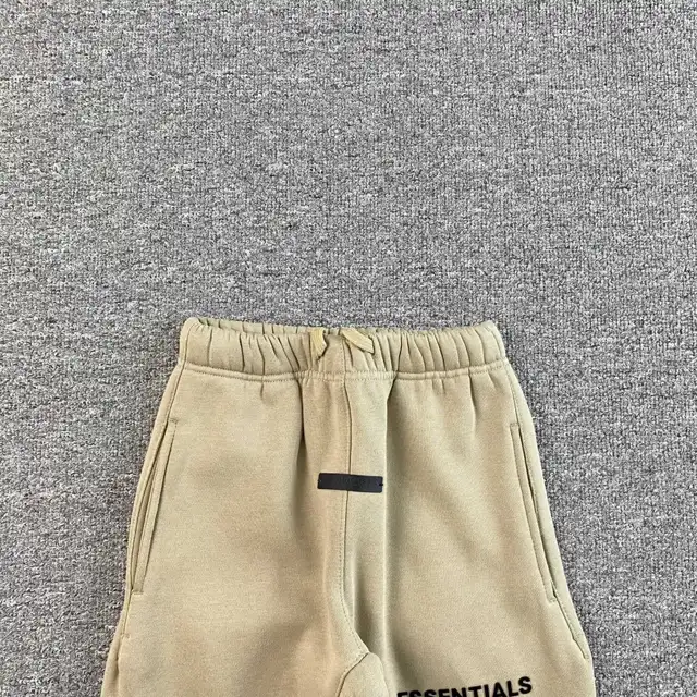 Junior sweatpants · 254804712