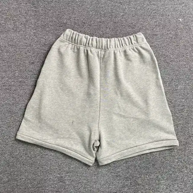 Logo shorts · 196536014