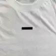 Graphic T-shirt — photo 42