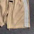 Logo shorts — photo 10