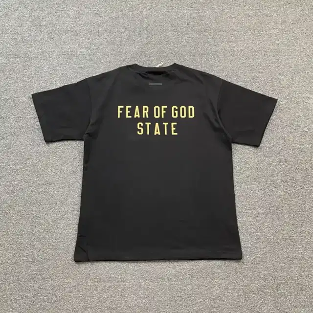 Graphic top · 181236834