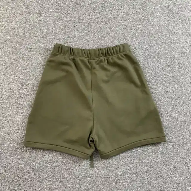 Logo shorts · 183903014