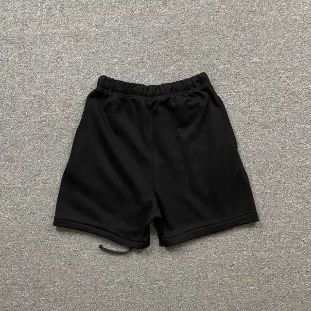 Logo shorts · 181236862