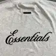 Graphic T-shirt — photo 17