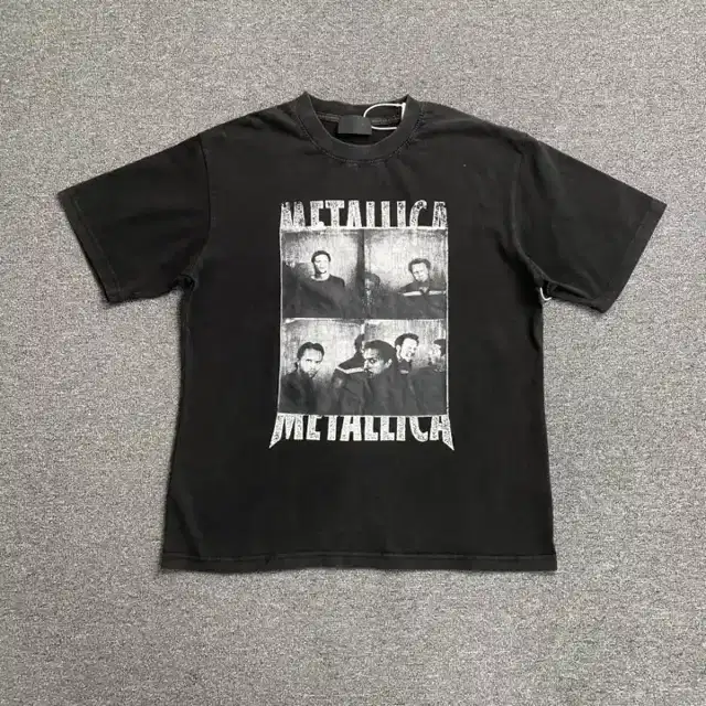 Graphic top · 183776705
