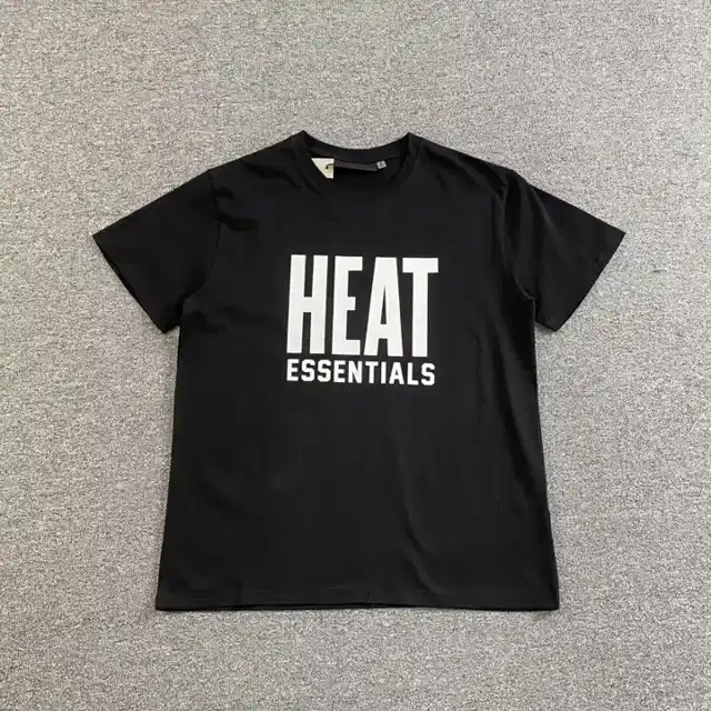 Graphic top · 187393223