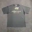 Graphic T-shirt — photo 17