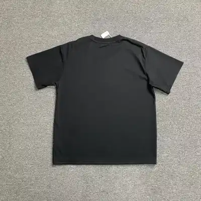 Graphic top
