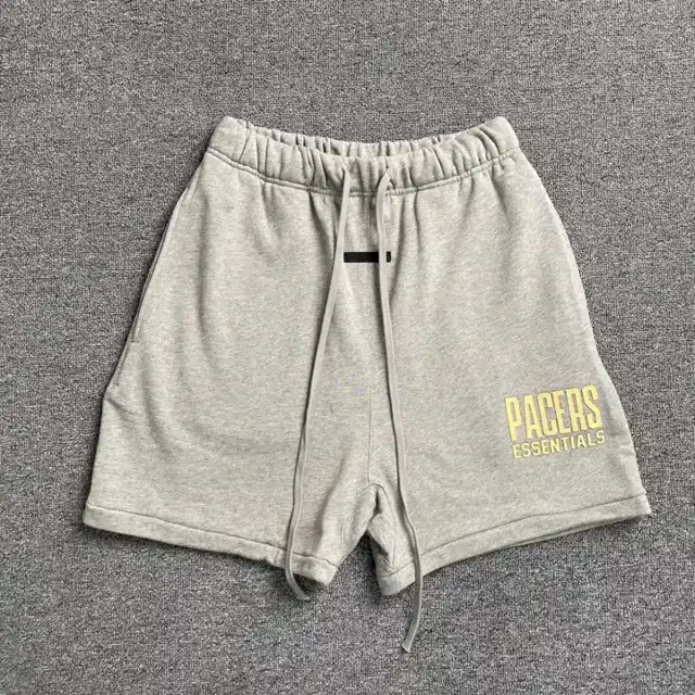 Logo shorts · 193775213
