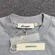 Graphic T-shirt — photo 36