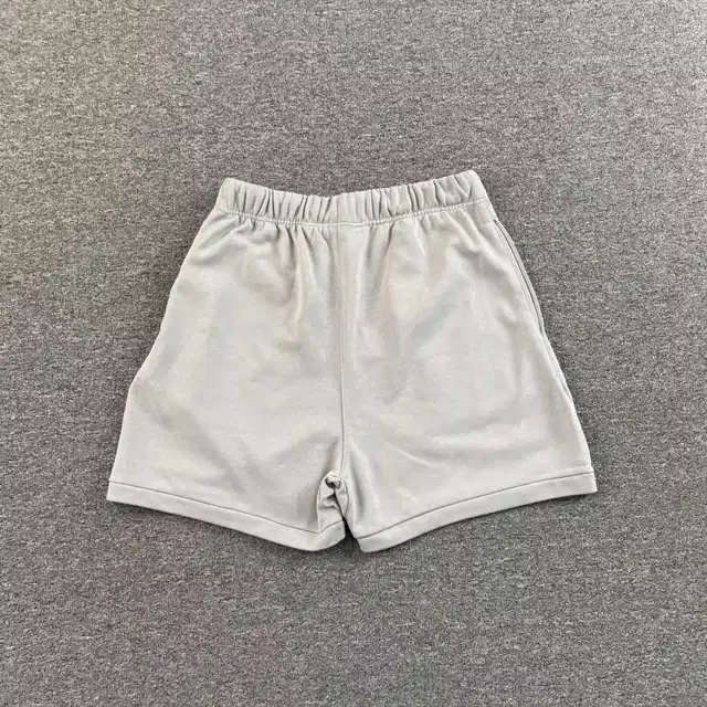 Logo shorts · 224625907