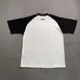 Graphic T-shirt — photo 1