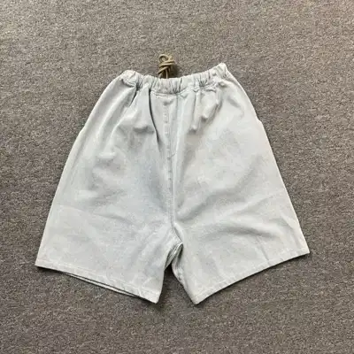 Logo shorts