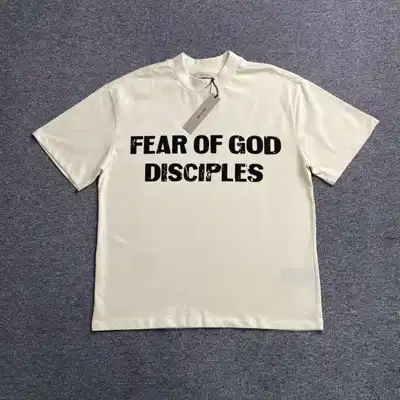 Graphic top
