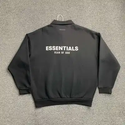 Crewneck sweatshirt