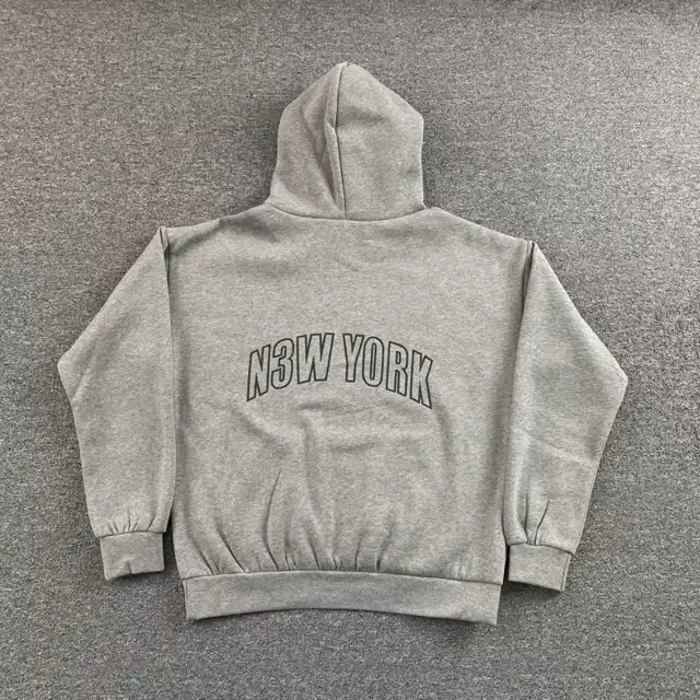 Logo hoodie · 225094266