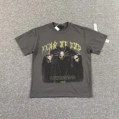 Graphic top