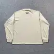 Graphic top — photo 23