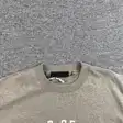 Graphic top — photo 19